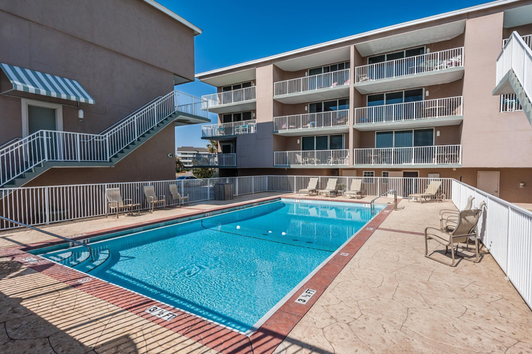 Sport & Beauty 5, Starboard Village 521, Escambia