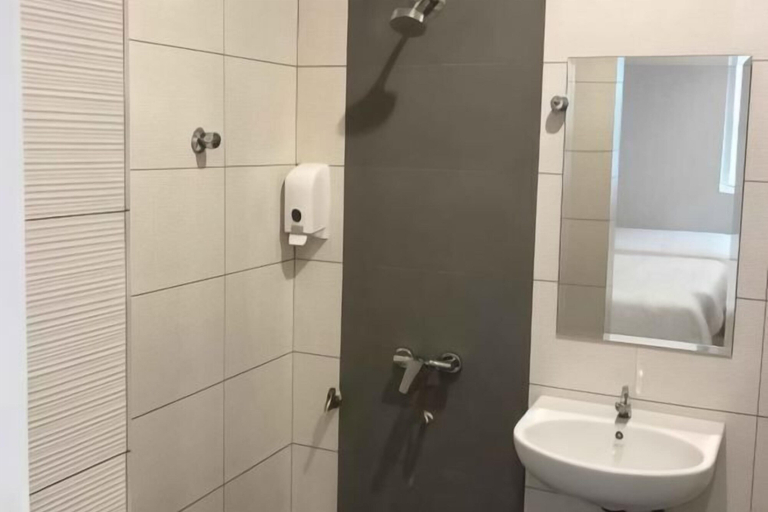 Bathroom 4, Brezza Hotel Sitiawan, Manjung