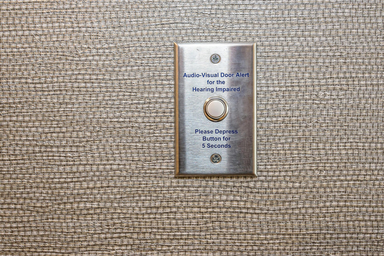 Others 5, Hampton Inn & Suites Howell, Livingston