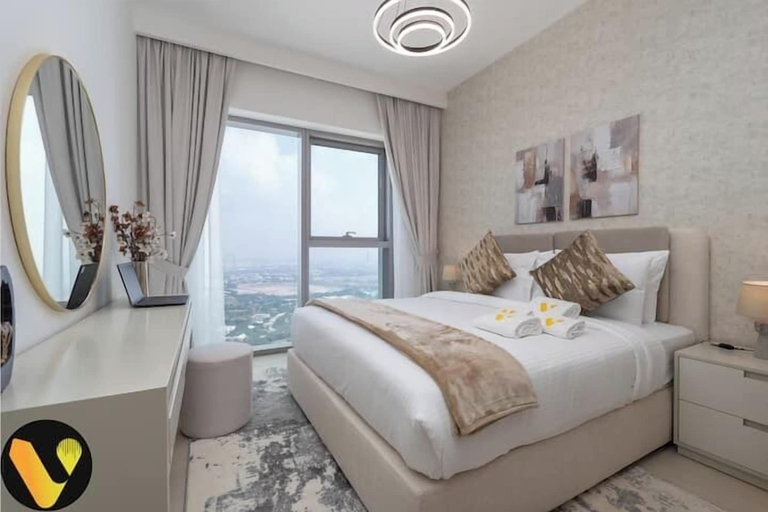 Bedroom 3, Vogue | Downtown with Direct Access to Dubai Mall, Dubai