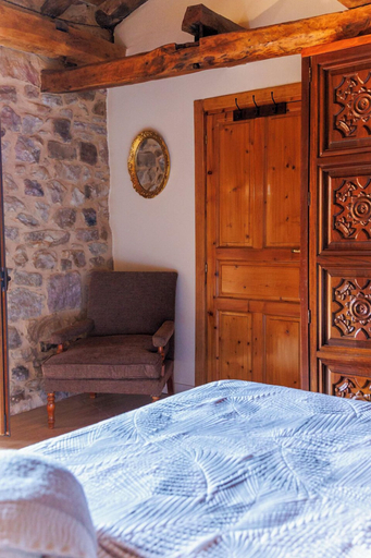 Room 3, La Casita de Verdiago, León