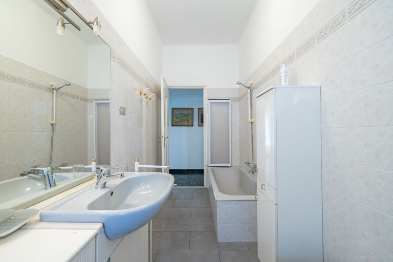 Bathroom 4, Central Square Apartment by Wonderful Italy, Imperia