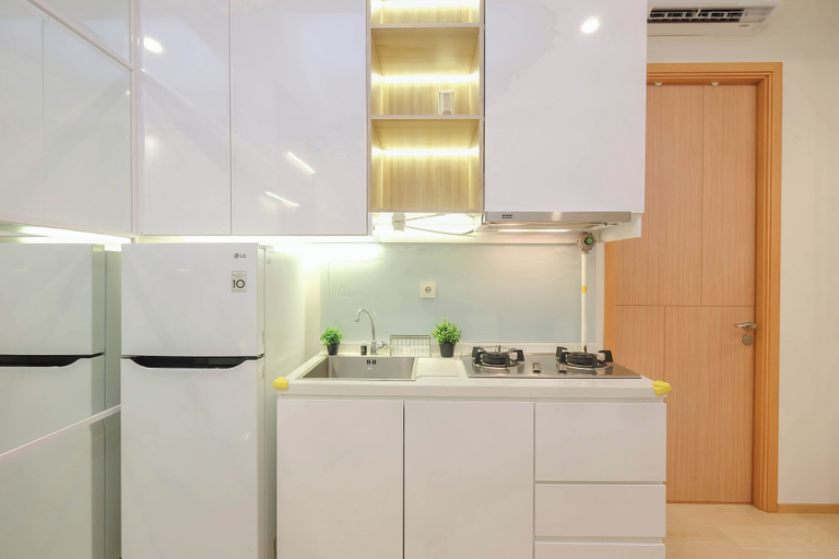 Interior 3, Comfortable And Stylish 1Br At Apartment Samara Suites, Jakarta Selatan