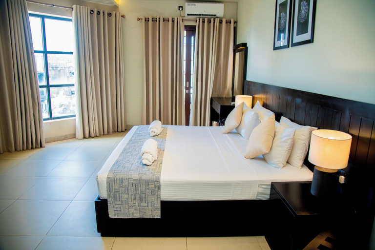 Bedroom 2, Lavendish Beach Resort, Habaraduwa