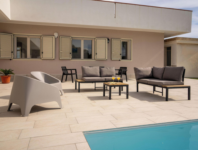 Terrace/patio 3, Villa Sunset Escape, Syracuse