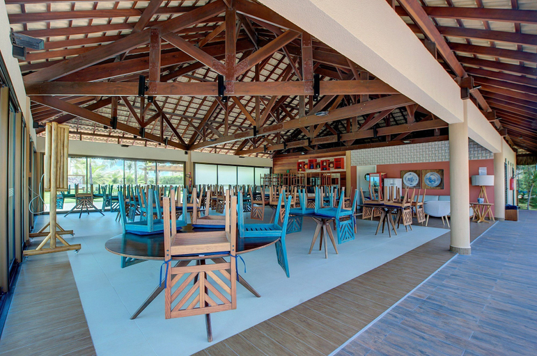 Outdoor dining 3, VG Sun #206 Oceanfront in Cumbuco By Carpediem, Caucaia