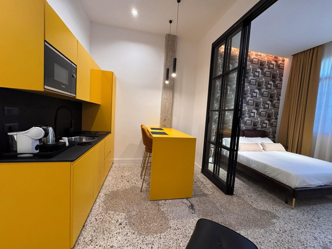 Bedroom 4, Palazzo Sebeto, Napoli