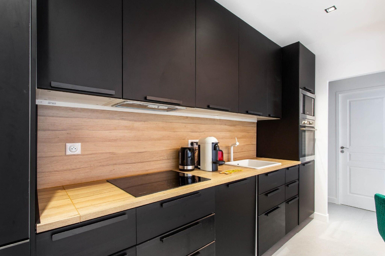 Others 5, Magnificent apartment - 1BR/4P - Picpus, Paris