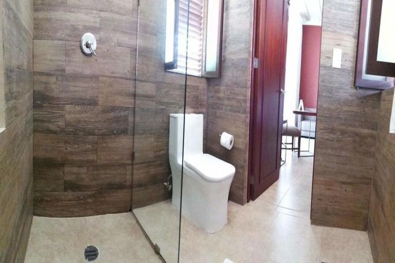 Bathroom 5, Casa Zafiro Hotel - Adults Only, Mérida, Mérida