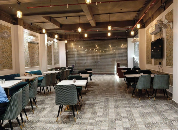 Restaurant, WORMWOOD SYNERGY VARANASI, Varanasi