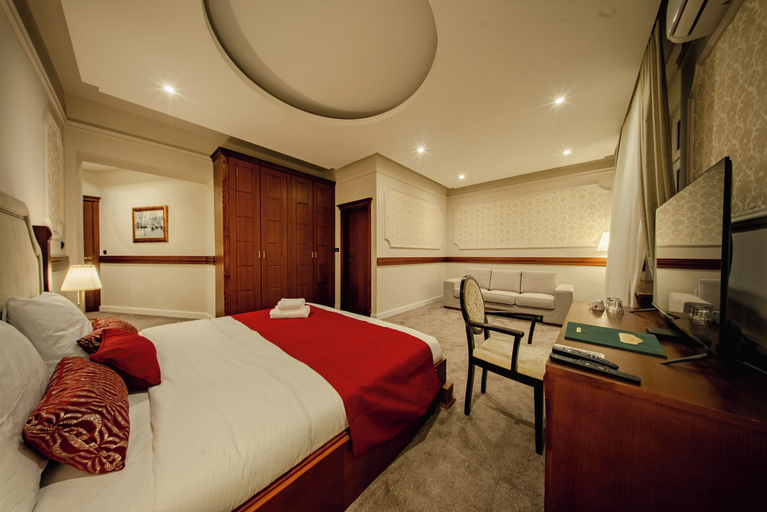 Room 3, 49 Park Villa, Belgrade
