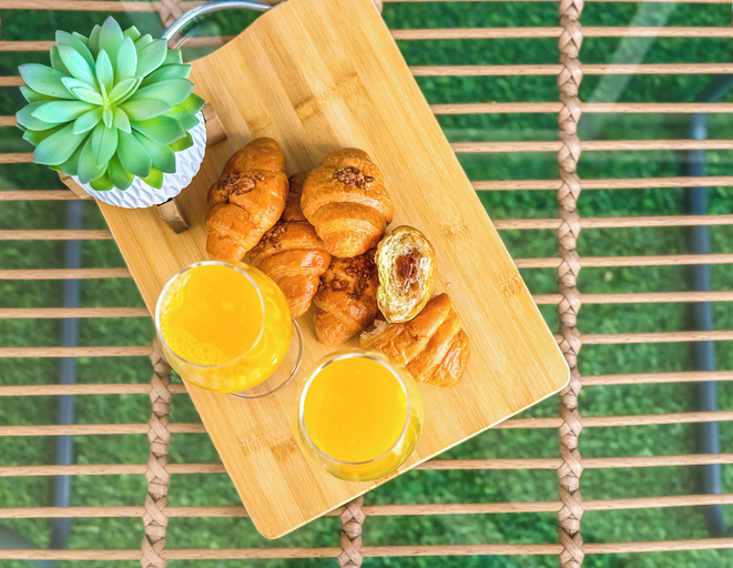 Breakfast meal 2, Super Luxury Flat Design with Sea View, Dubai