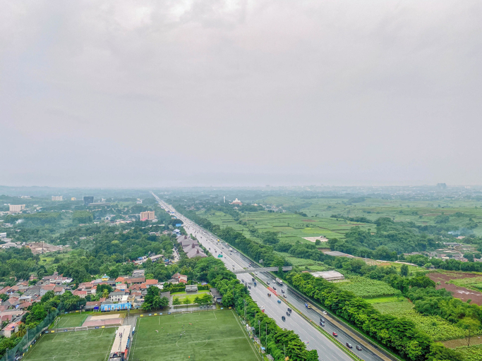 City view 2, Cozy Studio Apartment Royal Sentul Park, Bogor