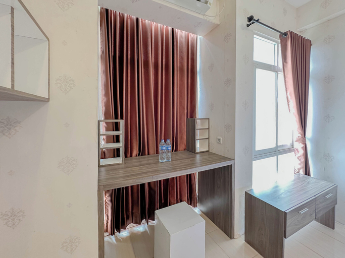 Room 5, Cozy Living Studio Near Merr At Bale Hinggil Apartment, Surabaya