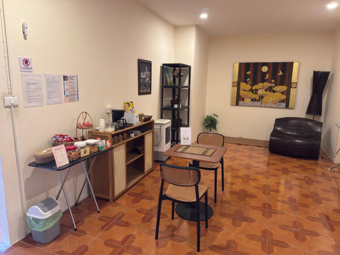 Food & Drinks, Inghome & Guesthouse, Mae Rim