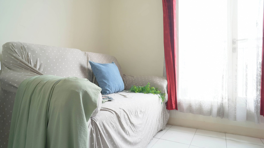 Interior 3, White Tone 2Br At Podomoro Golf View Apartment, Bogor