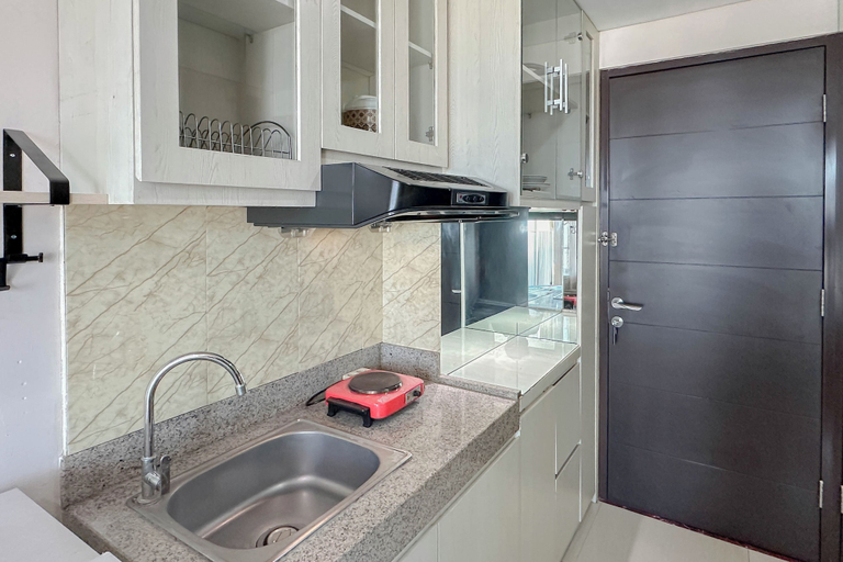 Private kitchen 2, Strategic Location Studio At Tamansari Papilio Apartment, Surabaya