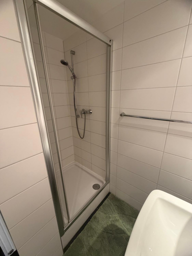 Bathroom 2, Brenzhotel Heidenheim, Heidenheim