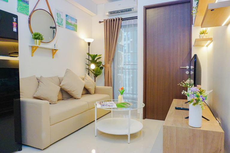 Living area 2, Comfortable And Contemporary 2Br At Apartment Transpark Cibubur, Depok