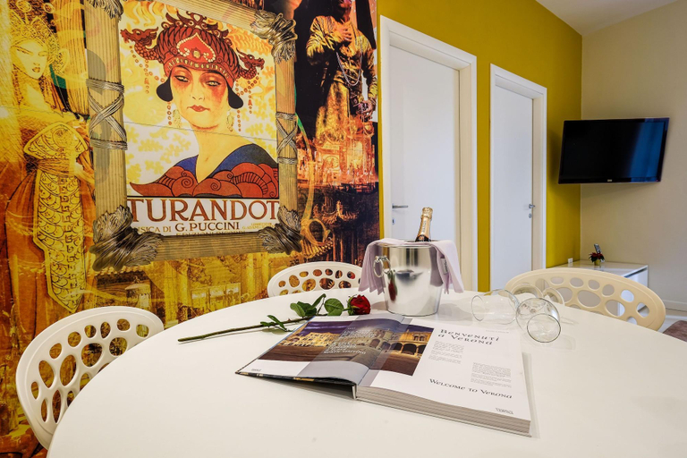 Food & Drinks 5, Opera Relais De Charme, Verona