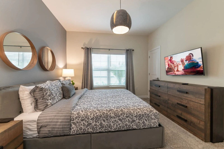 Room 4, 4-bedroom Home With Private Pool Near Disney, Osceola