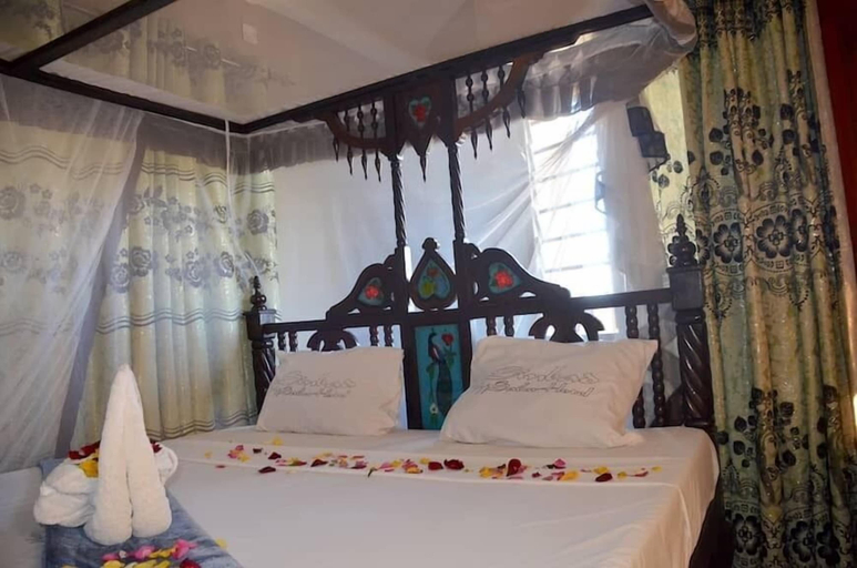 Room 4, Sinbad The Sailor Hotel Malindi, Malindi
