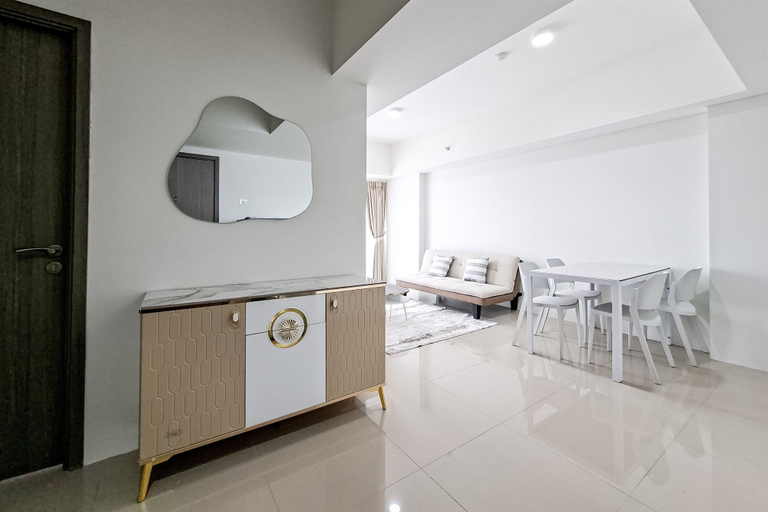 Living room 4, 2Br Near British School Jakarta At Tamansari Bintaro Mansion Apartment, Tangerang Selatan