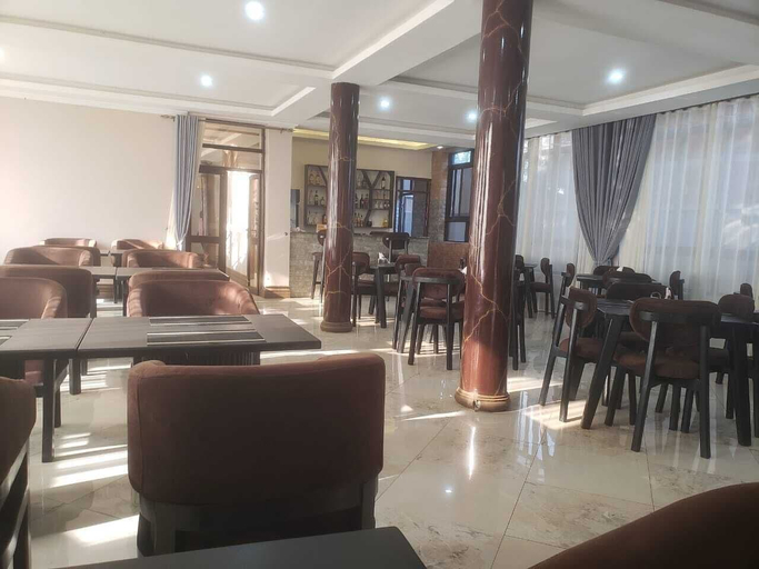 Dining 2, Chevas Hotel, Mukono