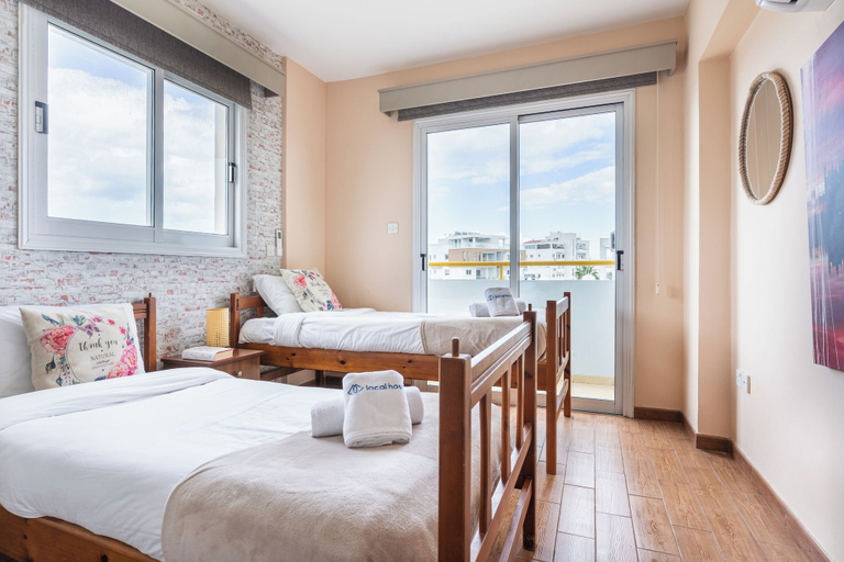 Room 5, Melograno 2-BR Apt. & Terrace in Larnaca, Larnaca