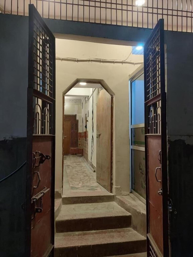 Interior 5, Somit warm welcome, Varanasi