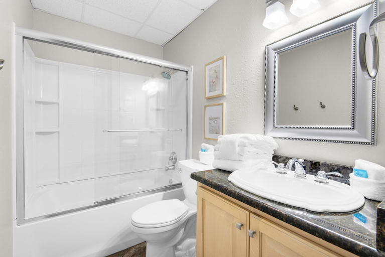 Bathroom 4, Sans Souci Unit 209, Escambia