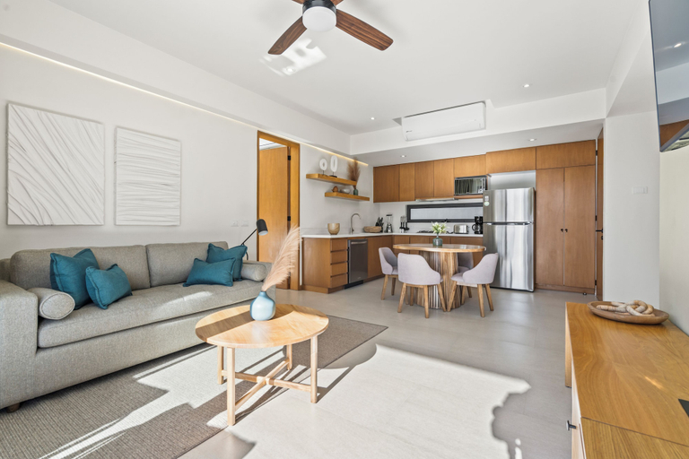 Living area 5, Alik, Compostela