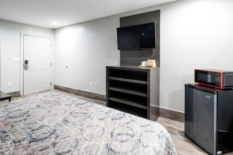 Bedroom 5, Downtowner Inns - Houston Downtown, Houston