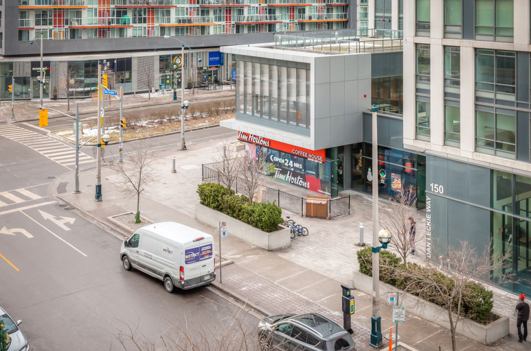 Parking, Bright and Specious Villa in Scarborough, Toronto