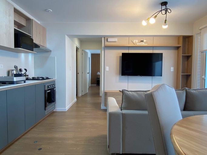 Room 1, w Marvelous 2BR w Balcony in Miraflores, Lima