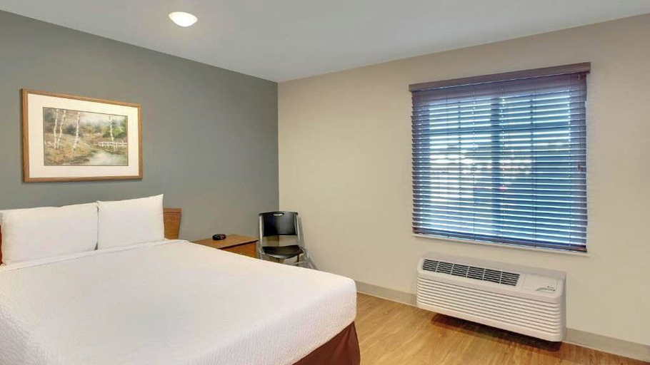 Bedroom 3, Studio 6 Extended Stay Bossier City, LA - Shreveport, Bossier