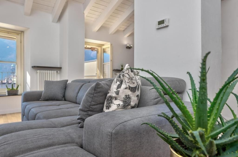 Living area 5, Penthouse with Private Terrace, Como