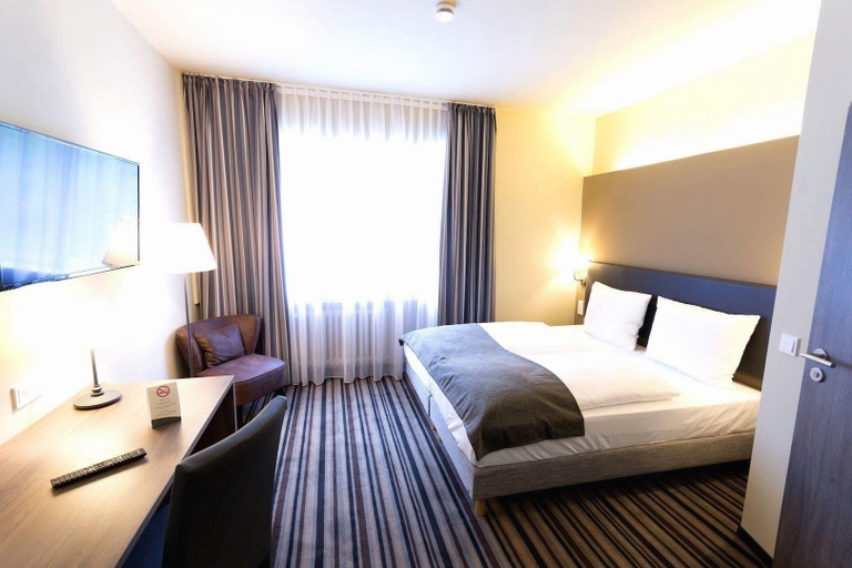 Bedroom 3, MountainPark Hotel Kassel, Kassel