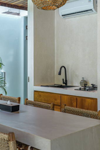Private kitchen 3, Tropical Villas in Prime Bingin - Near the Beach, Badung