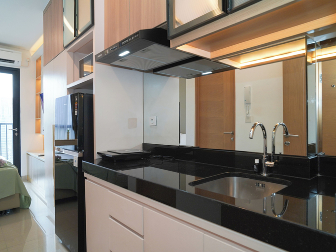 Interior 3, Modern Brown Toned Studio At Ciputra World 2 Apartment, Jakarta Selatan