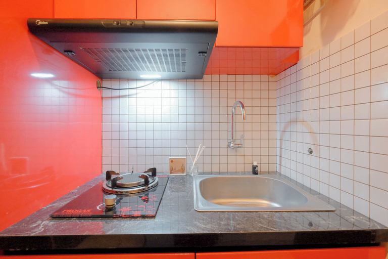 Private kitchen 5, Minimalist Studio Room Grand Kamala Lagoon Apartment, Bekasi