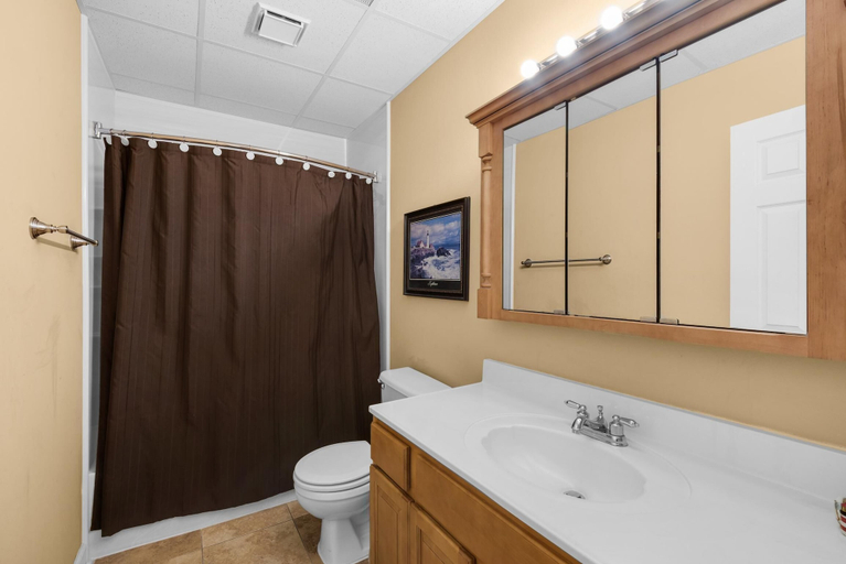 Bathroom 4, Sans Souci Unit 706, Escambia