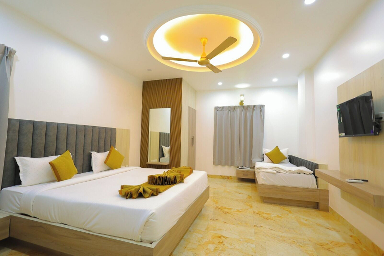 Room 2, Maa Kela Devi Shanti Atithi Bhawan, Mathura