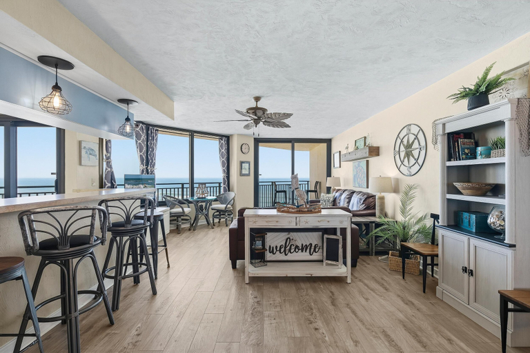 Living area 5, Sherwin Condominium 901, Volusia