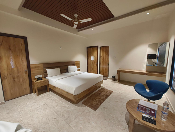 Bedroom 3, FLAMINGO CLUB & RESORT, UNA GUJARAT, 3KM AWAY FROM DIU CHECKPOST, Junagadh
