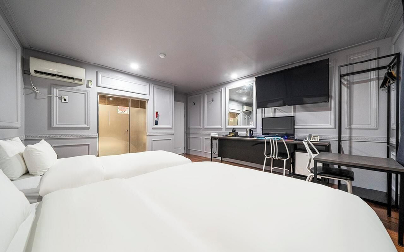 Bedroom 2, Gimpo Petite Hotel, Gimpo