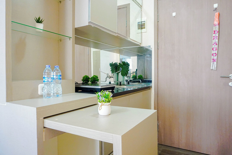 Others 2, Cozy And Warm Studio At Podomoro Golf View Apartment, Bogor