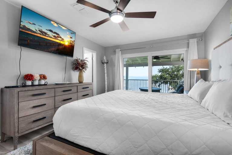 Bedroom 2, Breezy on the Bay, Santa Rosa