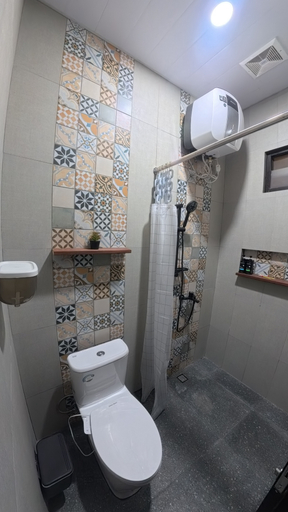 Bathroom 5, Nemu Stay by The Mountain, Wonosobo