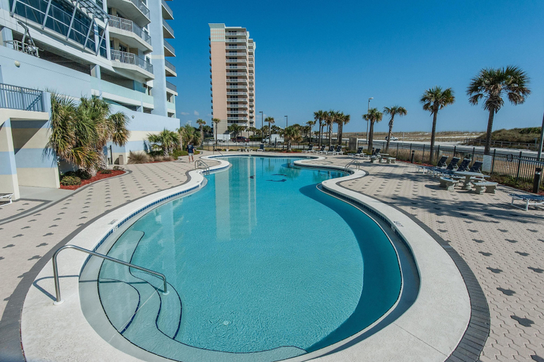 Sport & Beauty 5, Emerald Dolphin Unit 610, Escambia